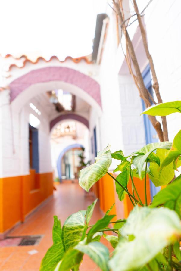 Hostal Zeballos Tarija Buitenkant foto